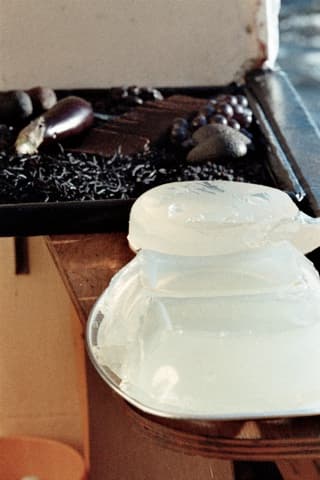 Black food and white food (Photo: Berty Skuber, 1985)

