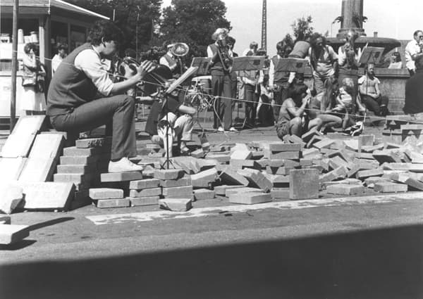 The Untactics of Music (Photo: Kirsten Justesen, 1985)
